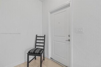 417 NW 12th Pl in Florida City, FL - Building Photo - Building Photo