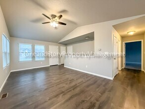 4105 SW Shenandoah Rd in Topeka, KS - Building Photo - Building Photo