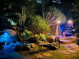 1956 Phillips Way in Los Angeles, CA - Building Photo