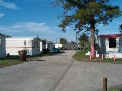 Wagon Wheel Mobile Home Park in Kissimmee, FL - Building Photo - Building Photo