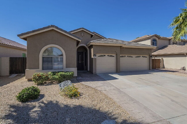property at 2951 E Riviera Pl