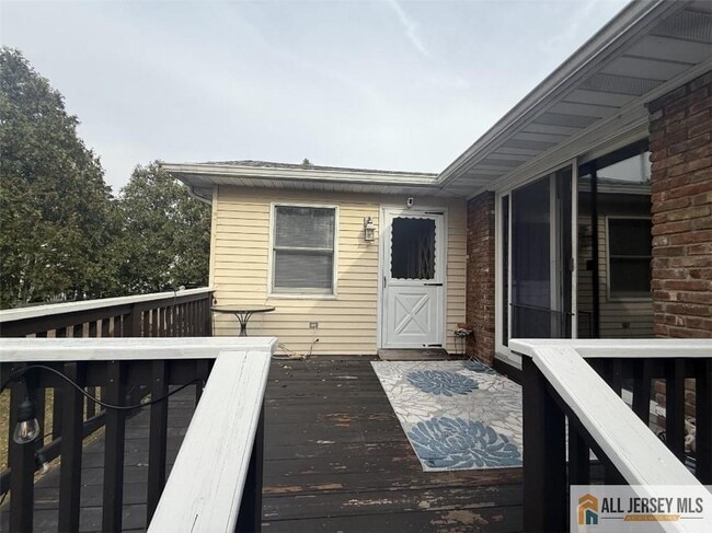 1824 Pershing Pl in South Plainfield, NJ - Building Photo - Building Photo