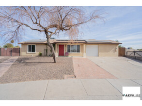 8822 W Desert Cove Ave in Peoria, AZ - Building Photo - Building Photo