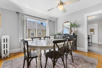 28-30-30 Burgoyne St in Boston, MA - Building Photo - Building Photo