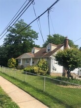 474 Webster Ave in Uniondale, NY - Building Photo - Building Photo
