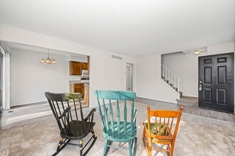 24597 N Meadow Dr, Unit 112 in Harrison Township, MI - Building Photo - Building Photo