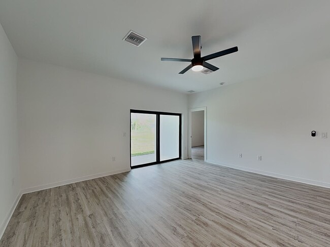 4453 29th St SW in Lehigh Acres, FL - Building Photo - Building Photo