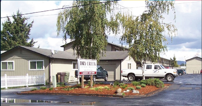 Dry Creek Apartments in Longview, WA - Foto de edificio