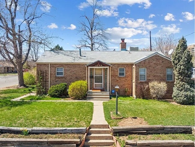 property at 1299 S Dale Ct