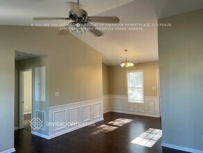 1039 Loch Lomond Cir in Concord, NC - Building Photo - Building Photo