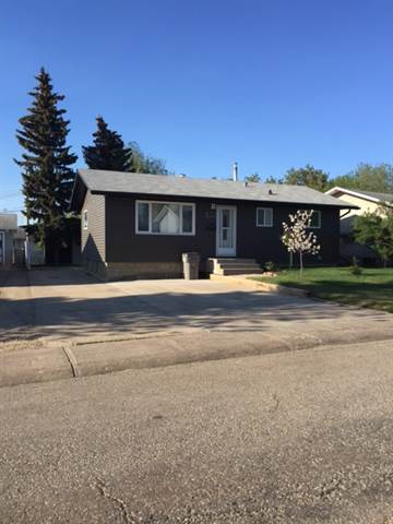 9221-9111 111 Ave in Grande Prairie, AB - Building Photo - Building Photo