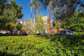 Sunset Colony in Los Angeles, CA - Foto de edificio - Building Photo