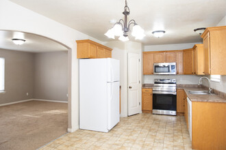 3424 Newland Loop in Lehi, UT - Building Photo - Building Photo