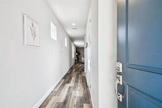 3902 W Everett Ave in Tampa, FL - Building Photo - Building Photo