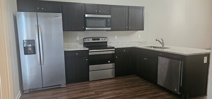 4101 George Buchanan Dr in La Vergne, TN - Building Photo - Building Photo
