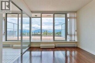 4818 Eldorado Mews in Vancouver, BC - Building Photo