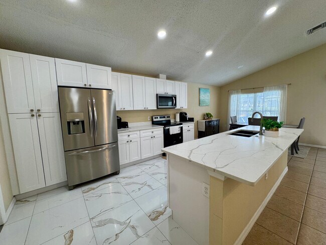 4701 Ainsdale Walk in Kissimmee, FL - Building Photo - Building Photo