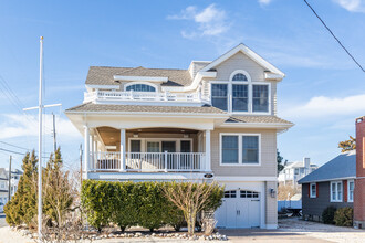 900 S Atlantic Ave in Beach Haven, NJ - Building Photo - Building Photo