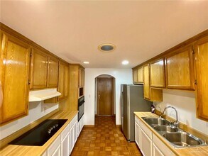 21 Blackhawk St in Edinburg, TX - Building Photo - Building Photo