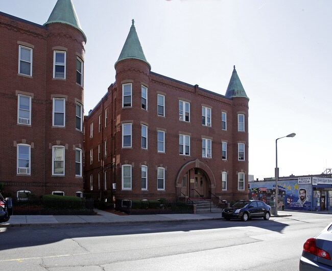 Isabella in Boston, MA - Foto de edificio - Building Photo