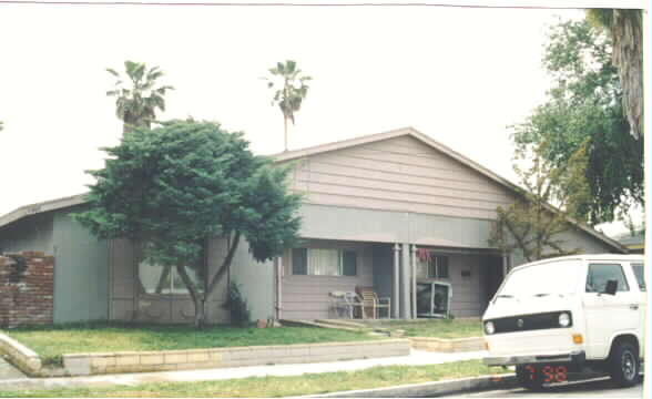 1307-1313 N Pennsylvania Ave in Colton, CA - Foto de edificio