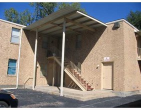 1002 N Central in Cameron, TX - Foto de edificio - Building Photo