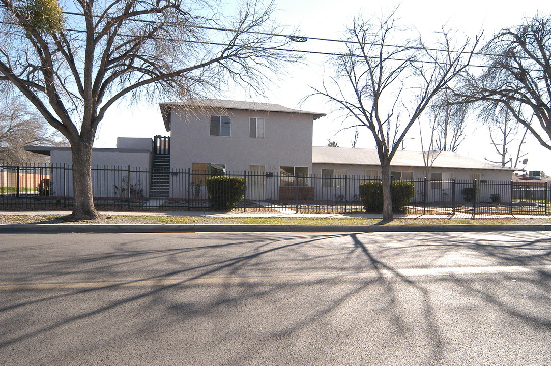 Hemet West Apartments in Hemet, CA - Building Photo