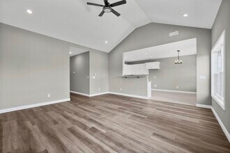451 White Dogwood Cir in Bowling Green, KY - Building Photo - Building Photo