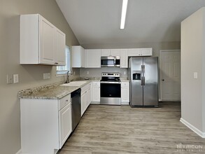 798 Piney Ct in Concord, NC - Building Photo - Building Photo