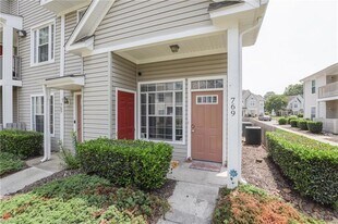 769 Drift Tide Dr in Virginia Beach, VA - Building Photo