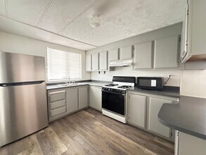 2136 Whitewater Dr in Bullhead City, AZ - Building Photo - Building Photo