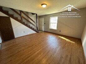 531 Collier Ln in Fulton, MO - Building Photo