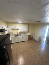 2509 Magnet St, Unit A in North Las Vegas, NV - Building Photo - Building Photo