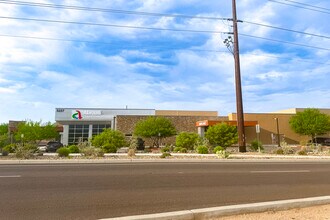 231 E Santa Cruz Dr in Phoenix, AZ - Building Photo - Building Photo