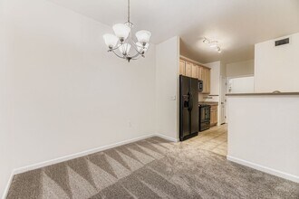 10149 W 55th Dr in Arvada, CO - Building Photo - Building Photo