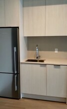 25-3225 Richmond St E in Toronto, ON - Building Photo - Building Photo