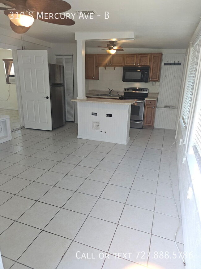 310 S Mercury Ave in Clearwater, FL - Building Photo - Building Photo