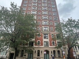 732 W Bittersweet Pl in Chicago, IL - Building Photo