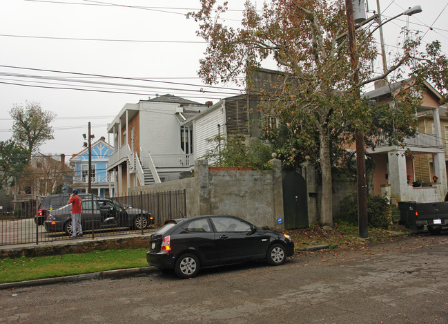 1425 Felicity St in New Orleans, LA - Foto de edificio - Building Photo