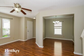 10188 Cumberland Pointe Blvd in Noblesville, IN - Foto de edificio - Building Photo