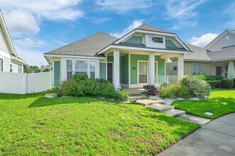 10333 Waterbury Dr in Providence Village, TX - Building Photo - Building Photo