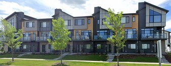 50 Ebony Blvd in Sherwood Park, AB - Building Photo