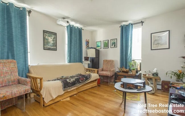 428 Franklin St, Unit 3L