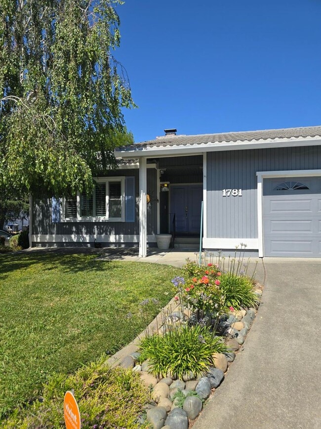 property at 1781 Larkin Dr