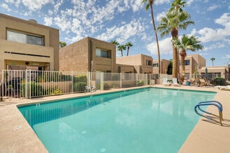 445 S Desert Palm in Mesa, AZ - Building Photo - Building Photo