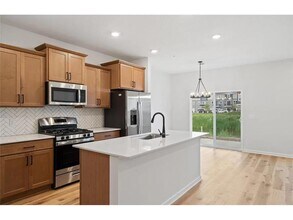 13621 Busch Ln in Rogers, MN - Building Photo - Building Photo