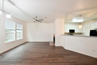 13070 Lawsons Creek Ln in Houston, TX - Building Photo - Building Photo