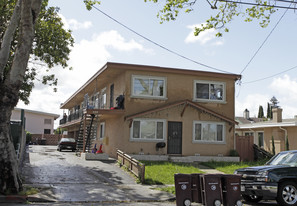 485 B St in Hayward, CA - Building Photo