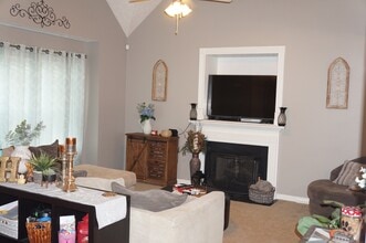 307 Providence Dr in Dallas, GA - Building Photo - Building Photo