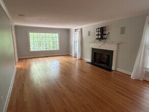 4216 Oak Park Rd in Raleigh, NC - Building Photo - Building Photo